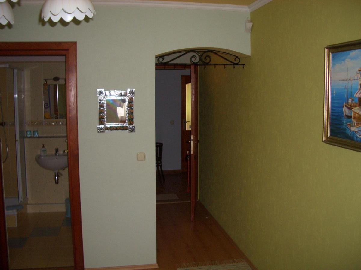 Готель Bundi Vendeghaz Кегідакуштань Екстер'єр фото